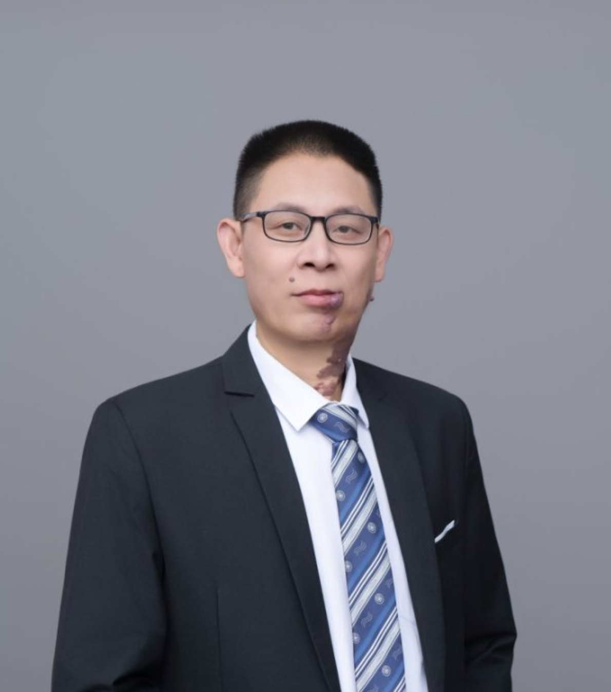 杨栋